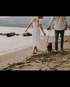 Stephanie Bennett Instagram - Marrying you is the best decision I’ve ever made @sebastianjstewart
.
.
.
.
Huge thank you to our talented friend @ashleyrossstudios for capturing us 🤍