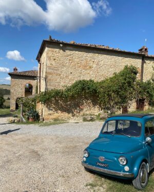 Stephanie Bennett Instagram - Will forever be dreaming of Tuscany 
🍷🧀🥖🍇🌿