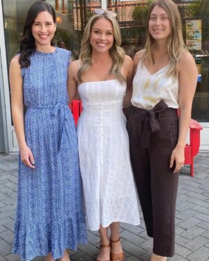 Stephanie Bennett Instagram - Rehearsal dinner with the best bridesmaids ever 💕💕
.
.
.
@ansleygordon 
@devaholliday
@oliviasaunier_ 
@cutestmeatball