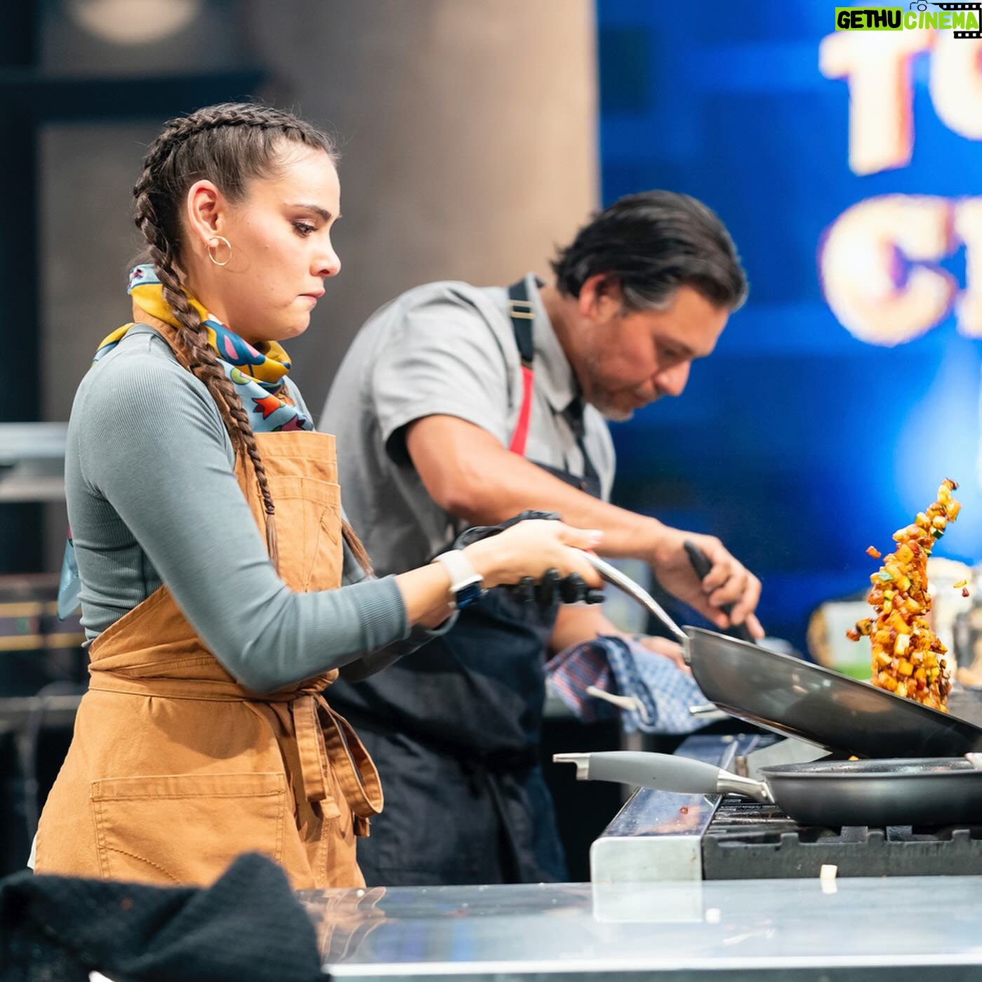 Stephanie Despain - 4.5K Likes - You miss 100% of the shots you don’t take. Every miss is an opportunity to come back stronger. 💪🏽Thank you @foodnetwork @guyfieri for giving me a shot at Tournament of Champions! I’ll be waiting for my call back! 🤘🏽😅 .
Shout to all my new friends! You all rocked it! So proud to have been there to experience it and watch you all In Your element! ✨
