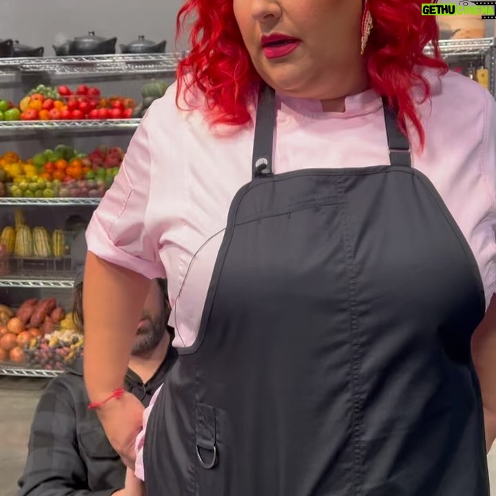 Stephanie Despain - 4.5K Likes - You miss 100% of the shots you don’t take. Every miss is an opportunity to come back stronger. 💪🏽Thank you @foodnetwork @guyfieri for giving me a shot at Tournament of Champions! I’ll be waiting for my call back! 🤘🏽😅 .
Shout to all my new friends! You all rocked it! So proud to have been there to experience it and watch you all In Your element! ✨