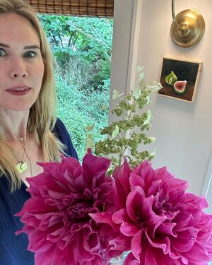 Stephanie March Instagram - thank you, summer (and dahlias)