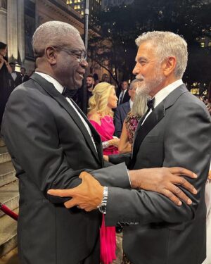 Stephanie March Instagram - What a night at #TheAlbies for The Man of the Hour. @drdenismukwege you are an astonishing human being. "Hero" isn't a big enough word. #TheAlbies #clooneyfoundationforjustice #panzifoundation #lifetimeachievementaward