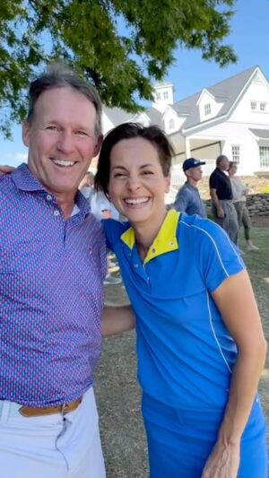Stephanie Szostak Instagram - ⛳️ What an honor to play golf to support @danjansen1994 and @coolkidsclubhousenc and such fun playing with Olympic Gold Medalist @bonnieblairc 🏅and legendary pitcher Rollie Fingers ⚾️ Check out the amazing work @coolkidsclubhousenc does!