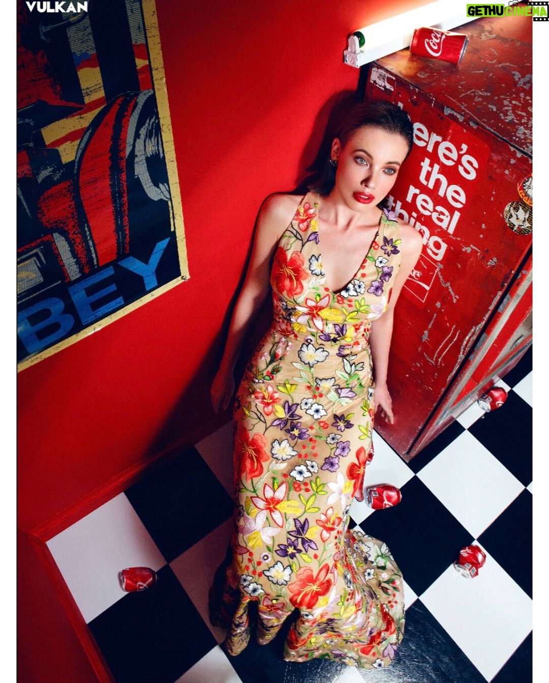 Stephanie Corneliussen Instagram - @vulkanmag