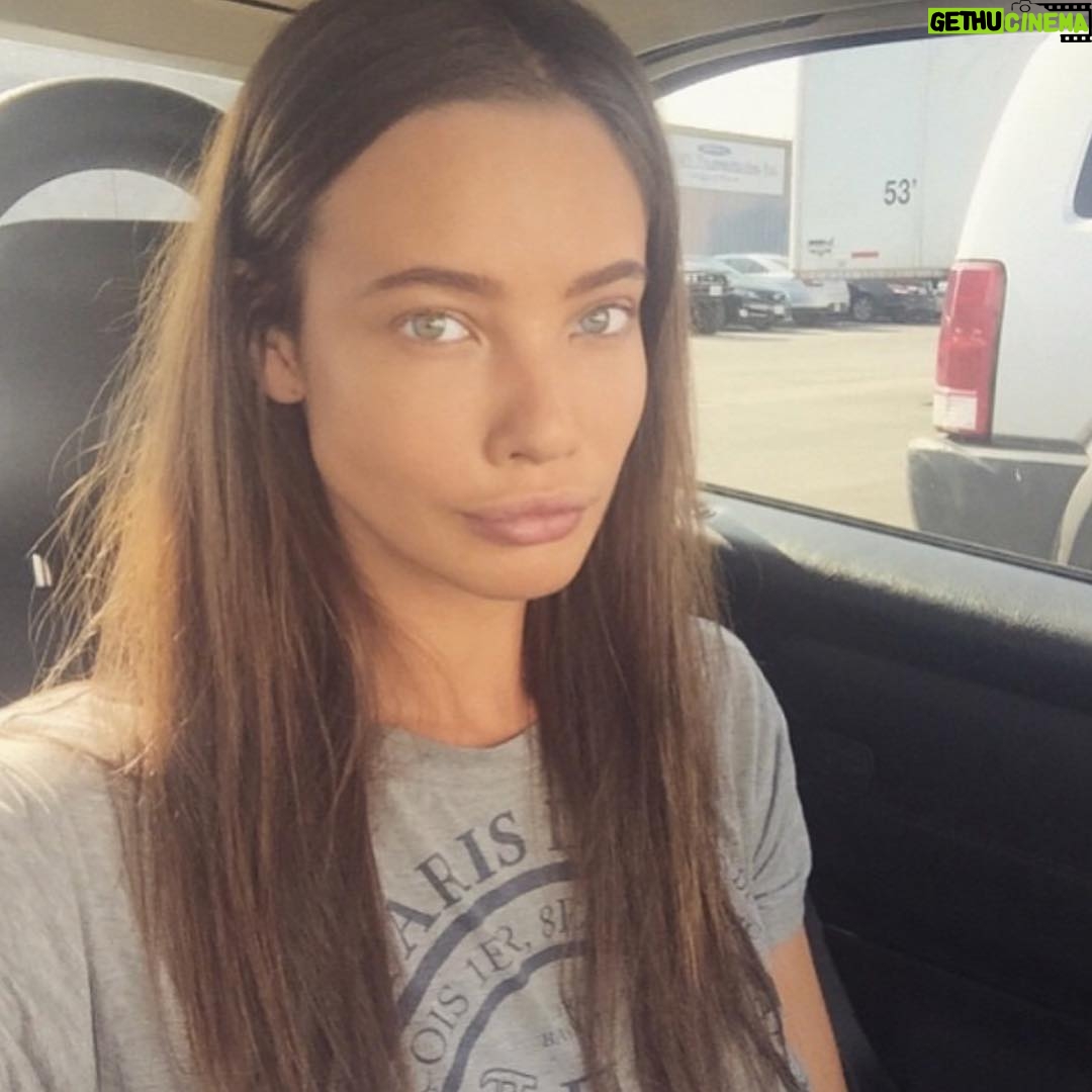Stephanie Corneliussen Instagram - 🦆🦆 goose