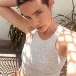 Stephanie Corneliussen Instagram - many hats… but no hair. 🤪