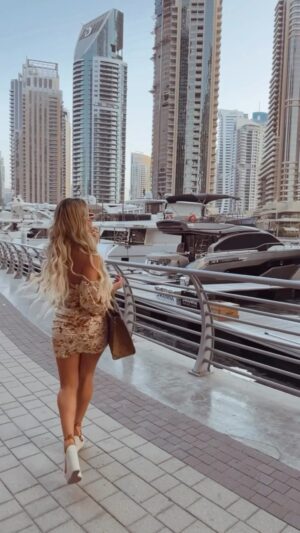 Stephanie Herela Instagram - Hairstyle perfectly done at @hairbypierredxb and a walk by the marina 🛥️🤍 wearing my #sunglasses @herela__sunglasses 🎥 filmed by my mom @maria_renee_limpias_ who is visiting #Dubai