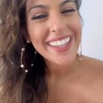 Stephanie Siriwardhana Instagram - I'll tell you all about the Breakup Story at the Y FM BREAKUP PARTY! ♥️ Look forward to seeing you there!🥰 When: 19th August 2023 Where: Stein Studio, Rathmalana What time: 2pm onwards Invitations are limited, so hurry and message 'Breakup party' to 0760 927 927 on WhatsApp to secure your free invitation! 🥰