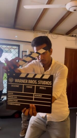 Stephanie Siriwardhana Instagram - The reality & behind the scenes of the challenge video by @dushyanthweeraman !! 🤣🤣🥰🥰♥️♥️ 
.
#funtimes #wowmedia #challenge #video #production