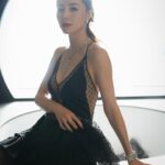 Stephy Tang Lai-Yan Instagram - 酒店的這個浴缸位置🛁 非常適合拍照打卡 出發前都忍不住要多影幾張留念 分享一下😌