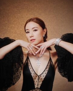 Stephy Tang Lai-Yan Instagram - 𝐖𝐡𝐚𝐭 𝐚 𝐰𝐨𝐧𝐝𝐞𝐫𝐟𝐮𝐥 𝐧𝐢𝐠𝐡𝐭 ✨ @bulgari #BVLGARI #BVLGARIHK #HongKongFilmAwards2024 #HKFA #StarsInBvlgari