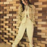 Stephy Tang Lai-Yan Instagram - 在各大戲院的一天 🎬 #ootd #yesterday #tableforsix2 #飯戲攻心2 #謝票 #謝謝 #謝謝大家入場支持 #仲有邊間戲院我未去過 #仲有邊間戲院我未影過