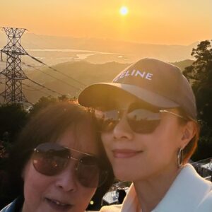 Stephy Tang Lai-Yan Instagram - 過年同娘親快閃台北
行下食下又行下又食下咁
簡單
快樂🥰

#帶住阿媽去旅行
#taipei