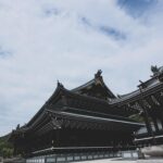 Stephy Tang Lai-Yan Instagram - 是時候放下假 快閃了日本幾日 參拜了幾間寺廟 清淨了心靈 滿足了肚子 回來 然後 再準備下個旅程😎 #休息是為了走更遠的路 #放假 #旅行 #充電 #我食左好多野 #尤其係雪糕