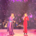 Stephy Tang Lai-Yan Instagram - 相隔多年 龍威和憫情終於再合體了 不過今次係唱歌仔 多謝龍威 @tinyeyes39 邀請 繼續good show🎉🎉🎉 #我無一張清楚嘅台上合照 #有無人有可以send比我 #龍威 #憫情 #鄭中基世界巡迴演唱會2024香港站 styling：#qysytling @queenie_yu Hair ： @myos_ritzlam makeup： CyrusLee