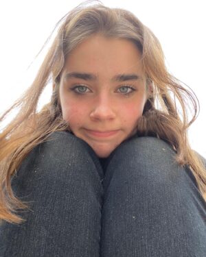 Sterling Jerins Instagram - happy summer everyone :)