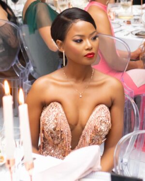 Sthandile Nkosi Instagram - 🤍✨A NIGHT OF GRANDEUR✨🤍 

Celebrating Lancôme’s 2023 Holiday Collection. 

(Last two slides describing my maikhutlo)
From my Friends at Lancôme and I, look out for more soon.🤍🎁

📸: @tatsography_ 
👗: @lindani_styling 
🪡🧵: @n.i.m_couture 

#lancomeafrica #gifttheextraordinary #lancômeholiday23 #beauty #beautyinfluencer #southafricancontentcreator #lancome #contentcreator #content