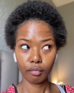 Sthandile Nkosi Instagram - I AM MY HAIR! 

I love how well I'm taking care of my malleable crown. ❤️✨ 

Do you have a haircare routine? 

Don't mind the dirty hair, just finished taking my braids down. Still need to wash it. I'm just not ready for the shrinkage though!😩😫
 
Kindly recommend good haircare products for me to try. 

#haircare #africanhair #aftertakedown #braids #afrohair #southafrican #shrinkage #fypage #explore #naturalhair #unwashed