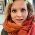 Stijn Fransen Instagram - Ik ben gevraagd door @unilever om een kijkje te nemen bij Hive in Wageningen (een creatieve food hub waar nieuwe producten worden ontwikkeld samen met chefs van over de hele wereld)🧑‍🍳 Hier zijn ze bezig met een plantaardige toekomst. Dat is beter voor jou en de planeet! Soms zijn mensen misschien wat terughoudend over plantaardig eten.🌱   Want - is het wel gezond? Zitten er niet veel e-nummers in en soja verbouwen is toch ook niet goed voor de aarde? En is het eigenlijk wel lekker? Ik neem je in 3 afleveringen mee met een kijkje achter de schermen bij één van Europa’s grootste broeinesten op het gebied van van voedingsinnovatie en smaak. Veel plezier met aflevering 1! 😁 En owja, vervang jij af en toe ook wel eens dierlijk vlees door plantaardig vlees in je gerechten? Ik ben benieuwd! 👇 #Veganuary #UniquelyUnilever #ad