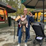 Stijn Fransen Instagram - Verloofd 💍 Even een kleine foto dump van de plek waar mijn man vorig jaar op zijn knie voor mij ging 🫶 1: Koffie & een pain au chocolat to go 2: Foto maken van mijn verlovingsring op DE plek 3: De ring 😱 4: Mijn mannen 5: De plek Nine op mijn buik ipv IN mijn buik 6: Lof dit uitzicht 7: De man die stiekem alweer een foto van mij maakt terwijl ik de tourist uitgang ✌️ 8: Nog zo’n heerlijke stads foto uitzicht 9: De man en ik 10: Kind had honger 🤱🏼