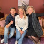 Stijn Fransen Instagram - Familie Dekker 👩‍👧‍👦 was weer even compleet vandaag. Heerlijk om weer even terug te komen in het oude nest. @gtst Wat wij hebben gedaan blijft natuurlijk nog eventjes geheim maar van t zomer kan je het zien! Blijft toch bijzonder, grappig en fijn hoe goed wij elkaar kennen en hoe snel je weer in de oude dynamiek terug gaat! 🫶 #familiedekker #gtst #sam #rover #linda #terugophetnest