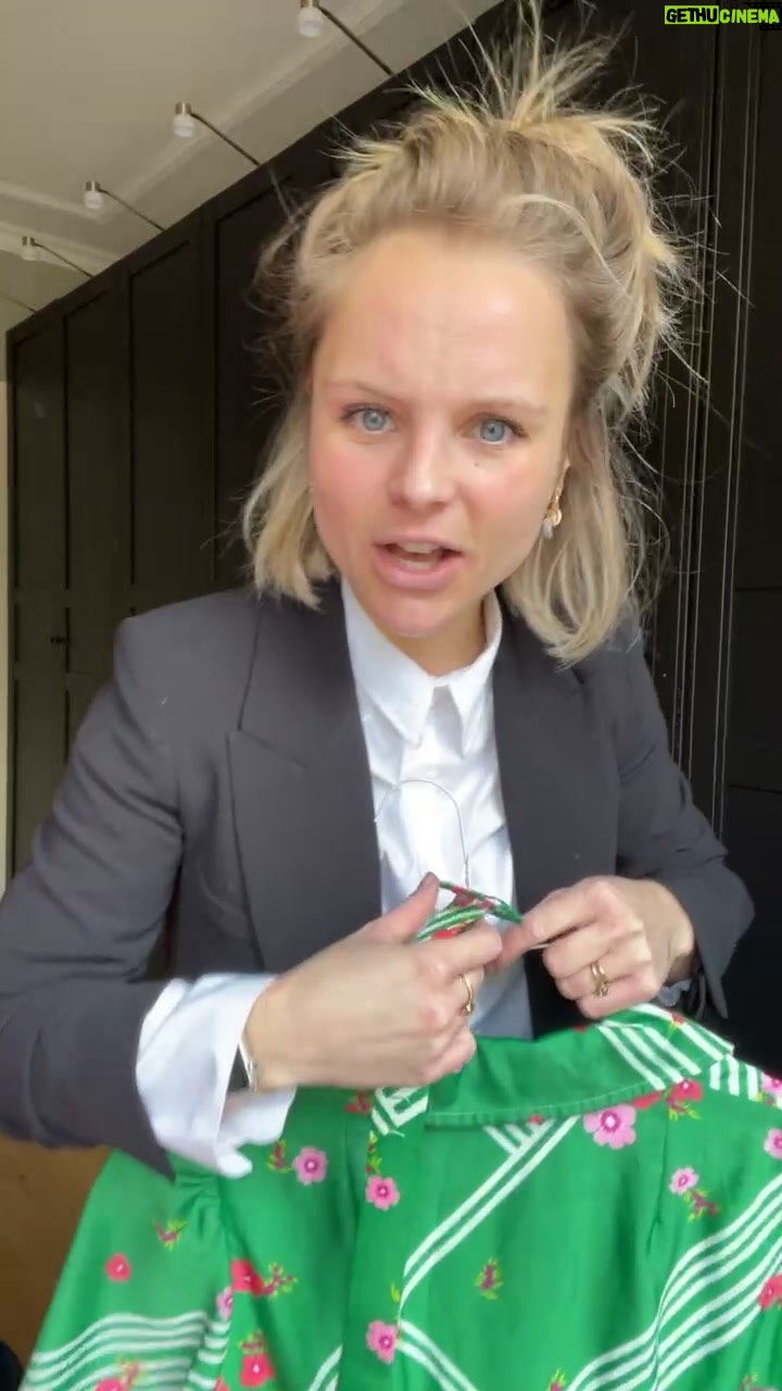 Stijn Fransen Instagram - Stijnruimtop!! Maak me los! Veel vintage items en toffe kleurrijke spullen. Stuur mij een DM met je naam een screenshot van het item en de prijs ben je de eerste is het voor jou! X
