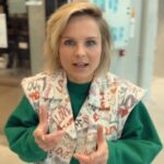 Stijn Fransen Instagram - Spice it up 🌶️ Hoeveel weet jij van kruiden en specerijen in combinatie met plantaardig eten? Ik ben gevraagd door @unilever om een kijkje te nemen bij Hive in Wageningen (een creatieve food hub waar nieuwe producten worden ontwikkeld samen met chefs van over de hele wereld)🧑‍🍳 In deze 2de aflevering sta ik in de keuken samen met Ceren @cerenthechef . Zij is 1 van de Unilever chefs die producten ontwikkelt en recepten bedenkt voordat wij het in de supermarkt vinden👩🏼‍🍳 En... ze vertelt mij over de 5de smaak. Weet jij welke dat is?! Heb jij nou vragen over de aflevering stel ze in de comment dan probeer ik daar op te reageren 😊 #Veganuary #UniquelyUnilever #ad