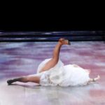 Stina Wollter Instagram – Sju år sen idag. Let’s Dance. Jag å Tobias och en jive och Dolly Parton. 

(Jag måste ju posta lite ofarliga gulliga grejer eftersom jag är begränsad här på instagram)