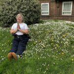 Stina Wollter Instagram – Hälsningar från London.
Ett axplock från dagens utställningar.
Här blommar magnolian.

Och tänk att instagram gett oss en vän @fauifesto här i London. Först bara instavänskap och ett digitalt gig för @jolylicks och sedan efter covid bokades vi 2022 för en spelning på queerfestivalen @fervorfestival som hon jobbar med och då fann vi varandra än mer. 
Tänk vad livet ändå bjuder på möten på olika ställen!

(Delar mer info om verken i stories) nähäpp filmer verkar inte kunna laddas. Sorry. Hade filmat konsten men ser att det inte blivit.🫥 Det är verkligen något vajsing med mitt konto…