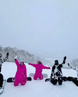 Suan Chen Instagram - ❄️
每
一
種
熱愛
都值得全力以赴_