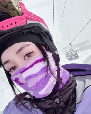 Suan Chen Instagram - 上癮💜