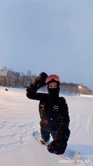Suan Chen Instagram - ❤️
速度_越快
心則_慢.
滑雪也是自我進修的訓練
2023HI✌🏻