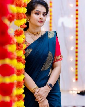 Subiksha Kayarohanam Instagram - Grace over grudges ✨😍
Saree courtesy @ashas_womens_collection 
Blouse designer @yaradesigners 
DOP @risshie_