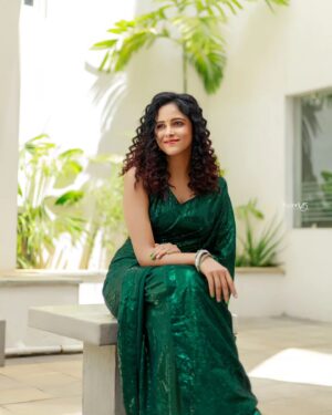 Subiksha Instagram - Dazzling @subikshaoffl for #chandramukhi2 promotions! 💚
.
#chandramukhi2 from September.15th!
@lycaproductions
.
Saree @hafsaaddotcom 
Photography & retouch  @thivakar.photo