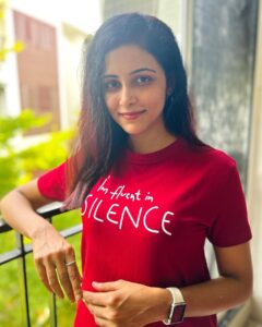 Subiksha Instagram - *Yes! 90’s kids are fluent in silence when #chandramukhi is back* ❤️ #chandramukhi2 Audio releasing tomorrow 🤩 Ready uh? #chandramukhi2audiolaunch Checkout @graphicouch to purchase these amazing tshirts🤩✌🏻 👇🏻 