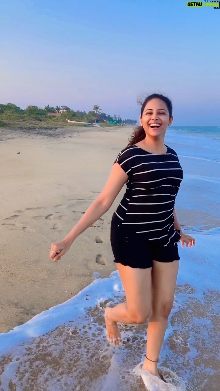 Subiksha - 2.3K Likes - Weekend beach vibes !!
💃🏻💃🏻🤍🤍
I’m happy anywhere I can see the ocean 🌊
#happykid #beachbabe #weekendvibes #lifeisbeautiful