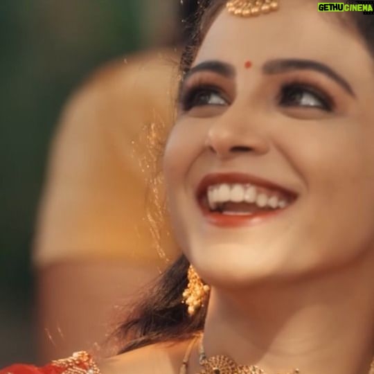 Subiksha - 1.4K Likes - Full on grooves ❤️ 🎶 En #Pondattee nee pondatee nee thaan di 🥰✨
Listen here 🎧▶️: https://youtu.be/7aHQVvOq9Qg
#ThinkSpecials @achu_rajamani @bereadyfilms @donglijumbo @anjana_rangan @subikshaoffl @somshekar_ @iam.richardson @cinema_scientist @kvraj98 @editorsudhir @kowsi @subikanifabint @vigneswari_s_subbulakshmi @jeevithamakeupartistry @prachuprashanth @aruntheeditor @dwan_19 @gowtham_k_vasan @satish_elan_go @kuttyr360