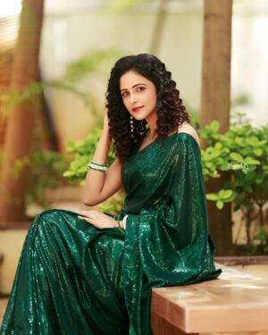 Subiksha Instagram - Dazzling @subikshaoffl for #chandramukhi2 promotions! 💚
.
#chandramukhi2 from September.15th!
@lycaproductions
.
Saree @hafsaaddotcom 
Photography & retouch  @thivakar.photo