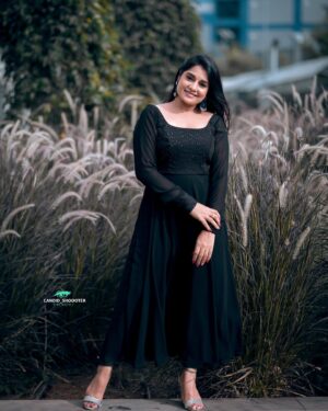 Sudeepa Pinky Instagram - Beautiful woman is one hundred percent attractive in every place if no one other is with her.

DM FOR SHOOTS 📸📸
——————————————————— 
@urartphotography @candid_shoooter_ @candid_shoooter_2 

Gorgeous @pinky_sudeepaofficial 💕

Photography @candid_shoooter_ 
Designer 👗 @nishpanna_couture 
MUE 💄  @vinusha_makeoverartistry 

@nikonindiaofficial 
@nikonusa 
@nikonphotocontest 
@nikon_z7 
@godoxindiaofficial 
@godoxlighting 

#photography #bbjoditelugu #viralpictures #southindianfashion #southindianactresses #vasanthikrishnan #trendingsongs #trending #instagram #dmshoot #shoots #model #actor #candid_shoooter 
#BlackAnarkali #ElegancePersonified #EthnicChic #TimelessBeauty #bigboss7 #CelebFavorite
#FashionInspiration #MustHaveOutfit
#TraditionalElegance #GracefulStyle #Fashionista
#AnarkaliLove #MakeAStatement