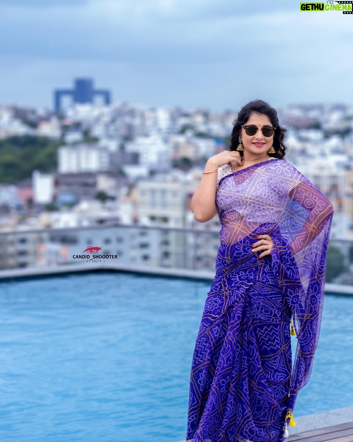 Sudeepa Pinky - 3.6K Likes - 💙✨💙 saree love💙✨💙
My designer: @nishpanna_couture
Mua : @swatis_makeup_academy
Photography: @candid_shoooter_