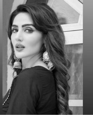 Sudeepa Singh Instagram - Eye contact is a dangerous thing, but so lovely. oh so lovely👀🖤