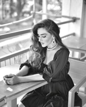 Sudeepa Singh Instagram - Love is all we need🖤🎥