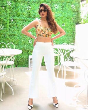 Sudeepa Singh Instagram - Well, it is what it is👀💙 @ewayoung📸 🕶️ @johnjacobseyewear