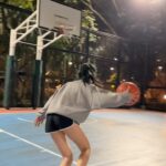 Suey Kwok Instagram – Weekend 喚醒多巴胺 🏀🏀

#basketball 
#lefthandlayup