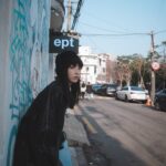 Suey Kwok Instagram – 晚上11點買了第二天早上9點半的機票
帶着五年前剩下的50000 Won 大概$300港幣安全抵達 ✈️✈️
表示十分興奮😄😄🐒