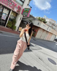 Suey Kwok Instagram - days in Okinawa ☀️🌊🌊