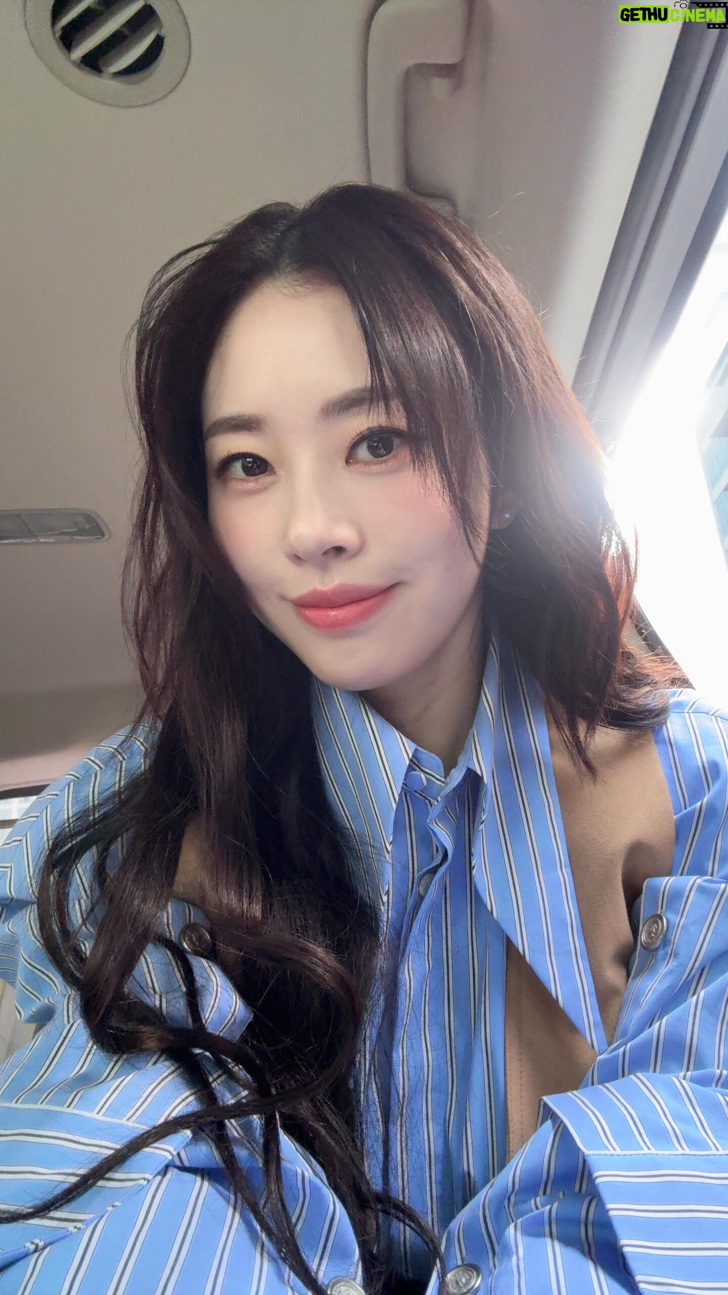 Suh Dong-joo - 10K Likes - 짜잔…
@moonlightsunset_official