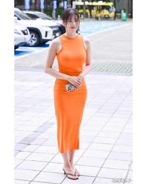Suh Dong-joo Instagram - 🧡기사 사진인데 넘 잘나와서 기쁜 날🧡