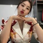 Suh Dong-joo Instagram - JTBC의 새로운 프로그램 잘 보고 계시나요? 많관부🙂 감사합니다! 매주 목요일 밤 10시반 #새로고침